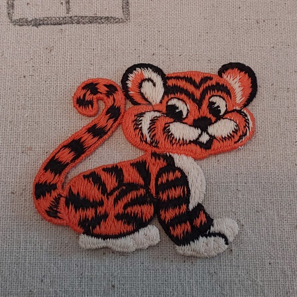 Vintage Embroidered Tiger Patch - image 1